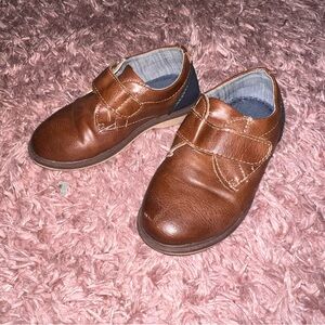 Max & Jake Ollie Kids Brown Dress Shoes with Velcro strap